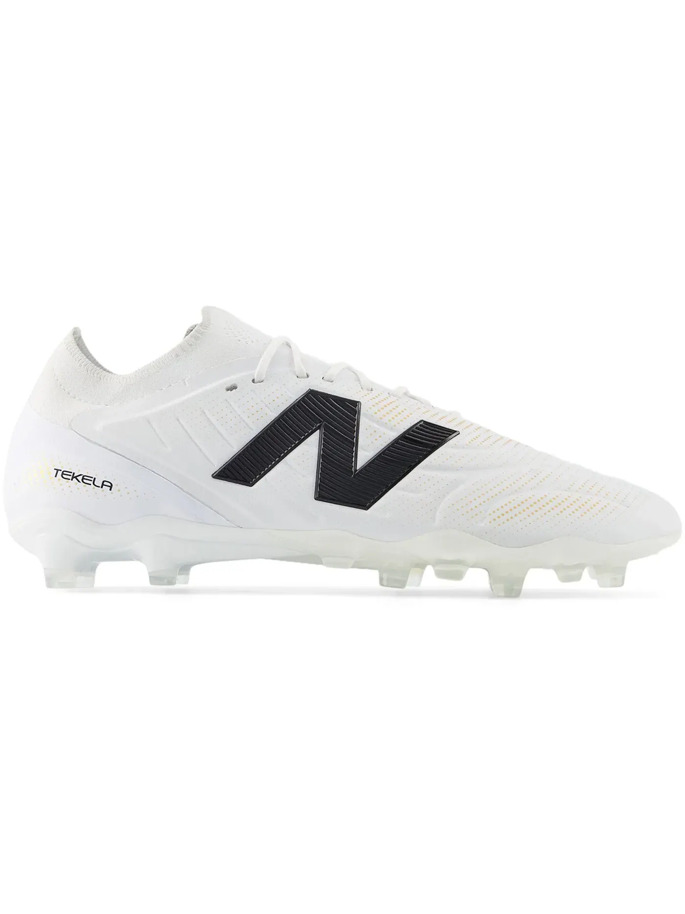 Мужские бутсы с низкой шнуровкой New Balance Tekela Elite Low Laced FG v5 — изображение 1 из 1, белый/черный/золотистый