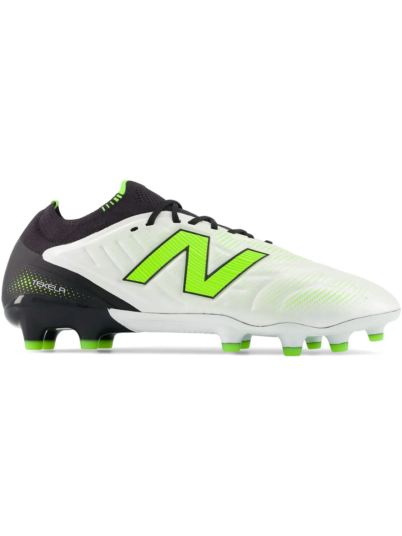 Женские бутсы футбольные с низкой шнуровкой New Balance Tekela Elite Low Laced MG v5 — изображение 1 из 1