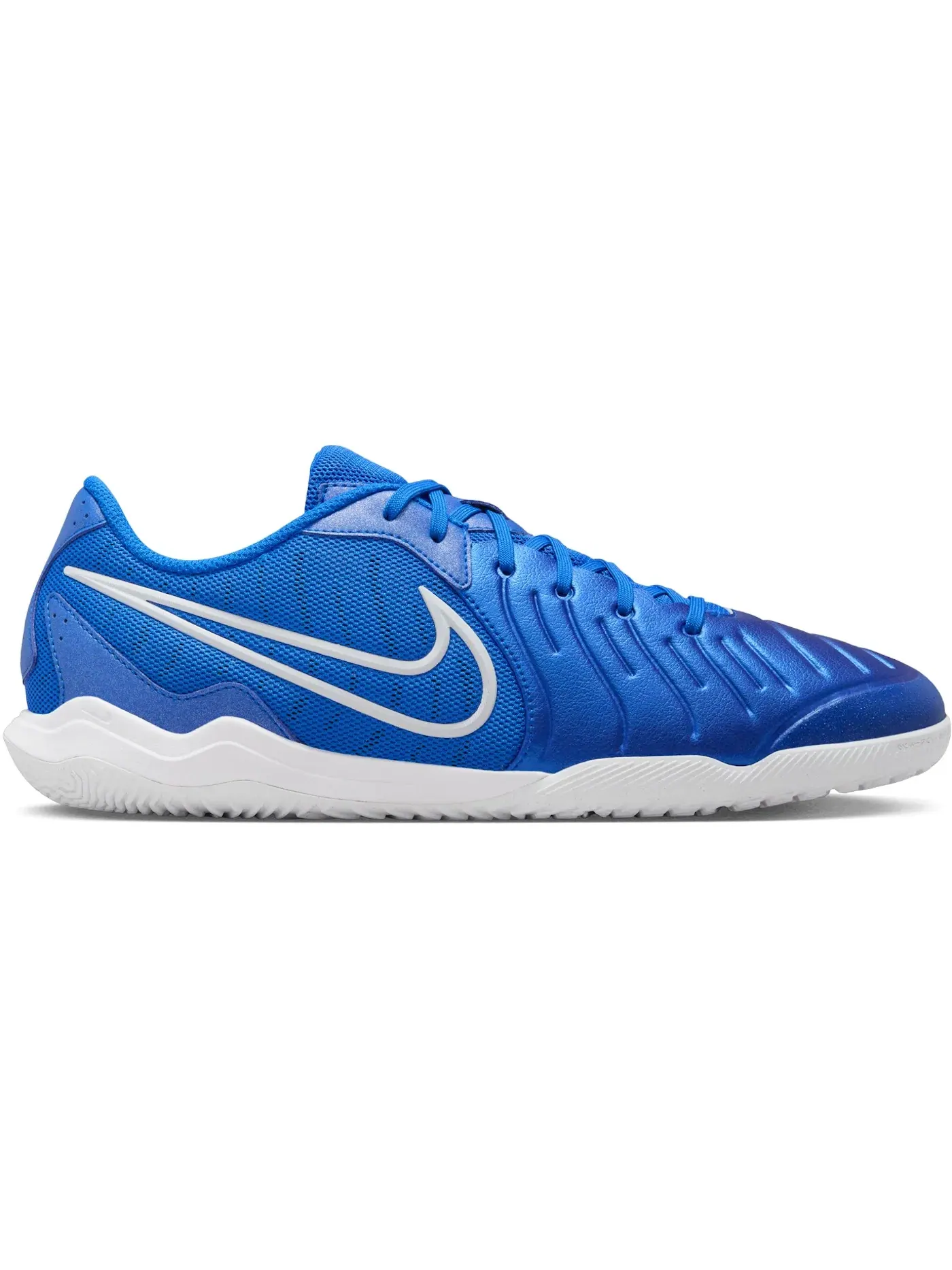 Мужские бутсы с синтетическим верхом Nike Tiempo Legend 10 Academy IC — изображение 1 из 1, белый