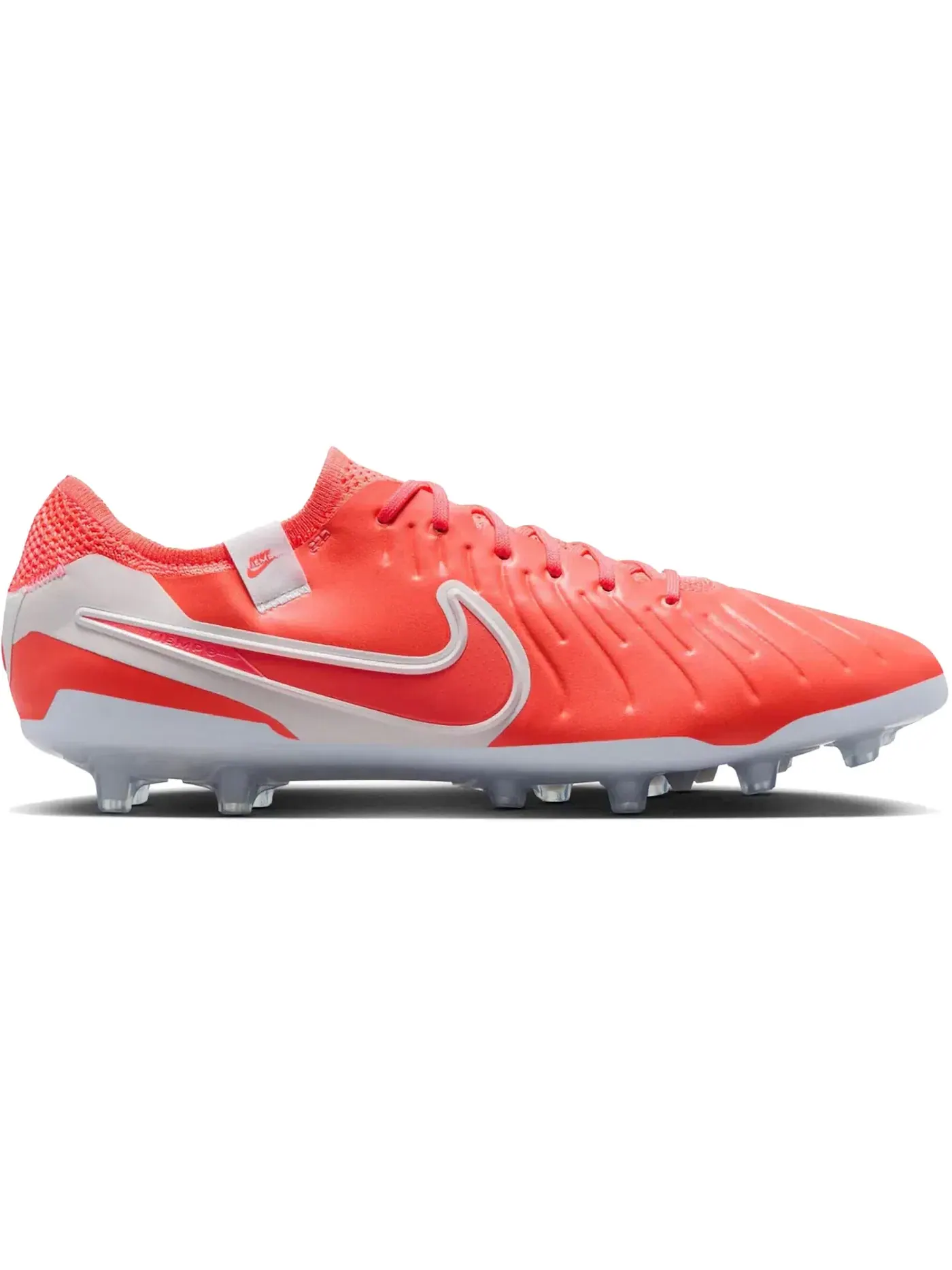 Мужские бутсы с искусственным покрытием Nike Tiempo Legend 10 Elite AG-Pro — изображение 1 из 1, белый