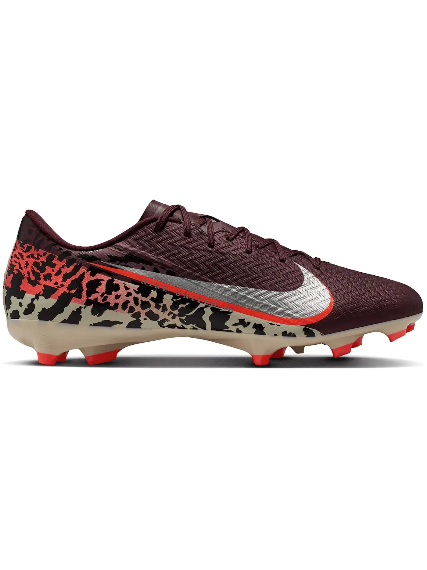 Мужские бутсы Nike Zoom Mercurial Vapor 16 Academy FG/MG — изображение 1 из 1