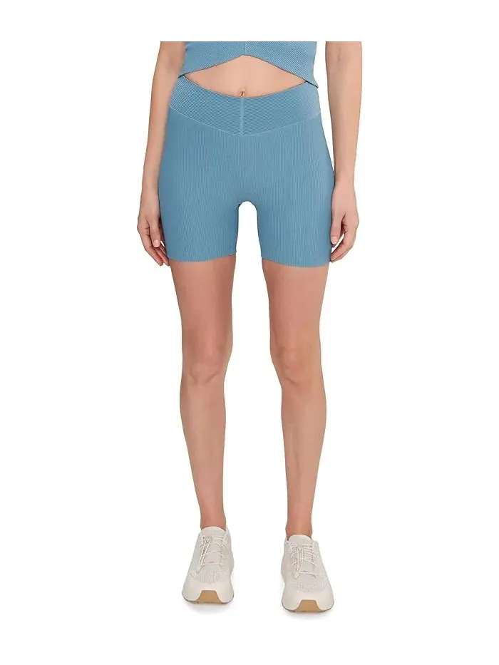 Шорты-велосипедки ребристые Impulse V-Waist Beyond Yoga — 1