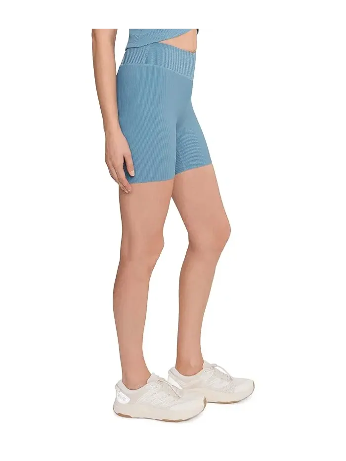Шорты-велосипедки ребристые Impulse V-Waist Beyond Yoga — 3
