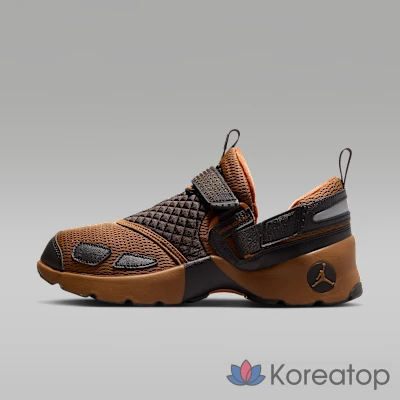 Кроссовки женские Jordan Trunner LX