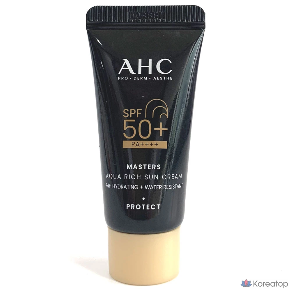 Солнцезащитный крем AHC Masters Aqua Rich Sun Cream SPF50+ PA++++, 10 мл, 1 шт.