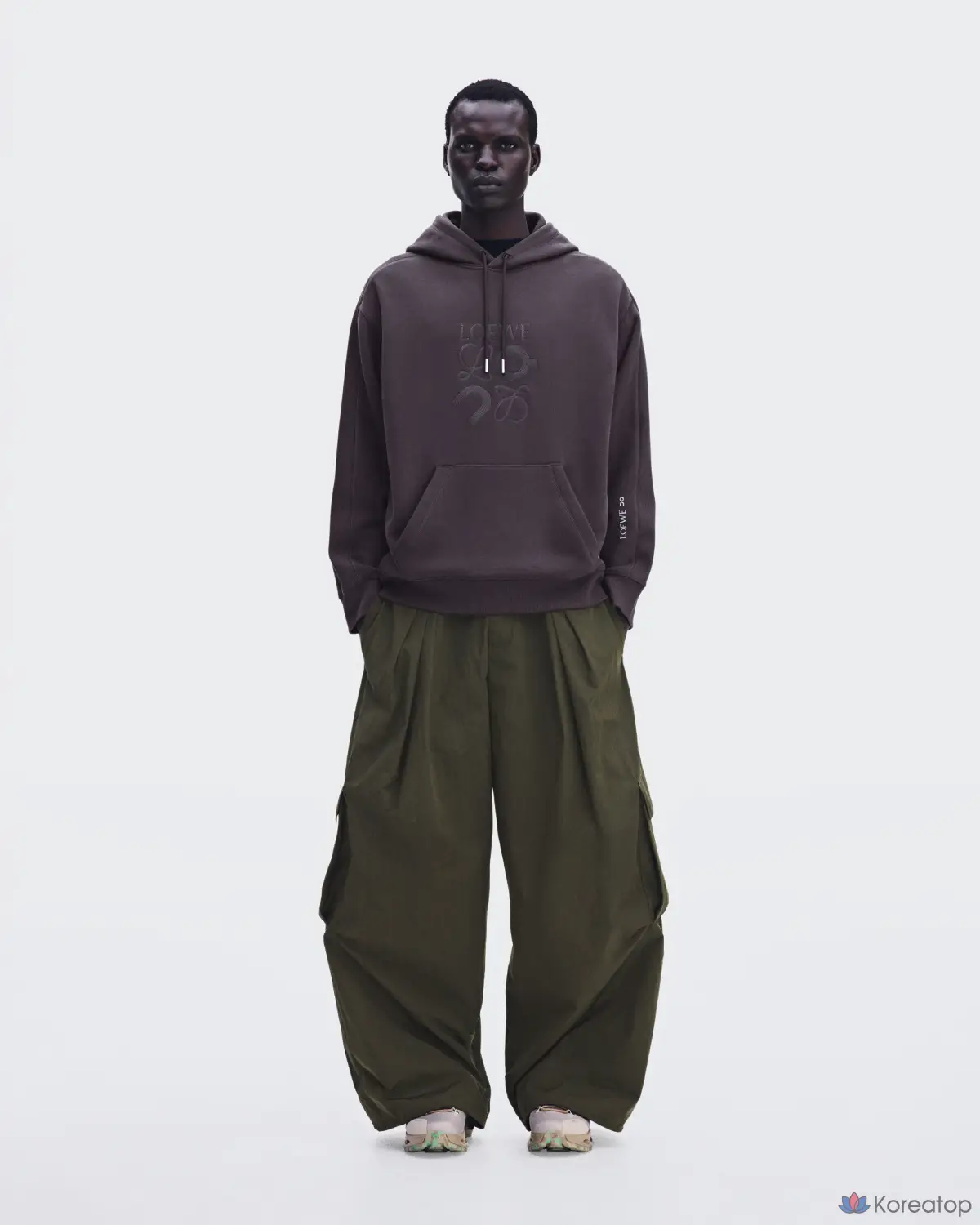 Худи ON LOEWE