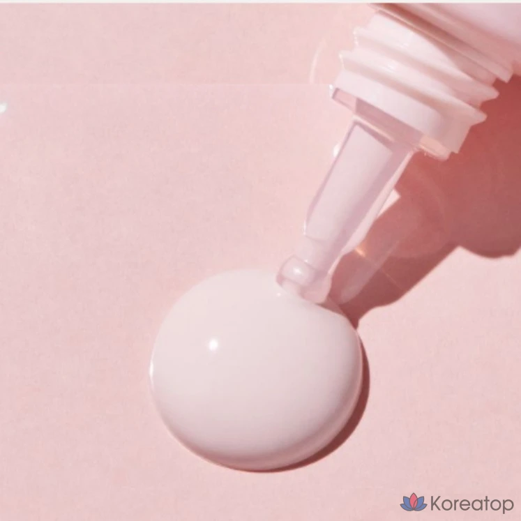 Тонер Innisfree New Cherry Blossom Glow Skin Fit Tone Up Cream SPF50+ PA++++, оттенок Pink, 50 мл, 1 шт.