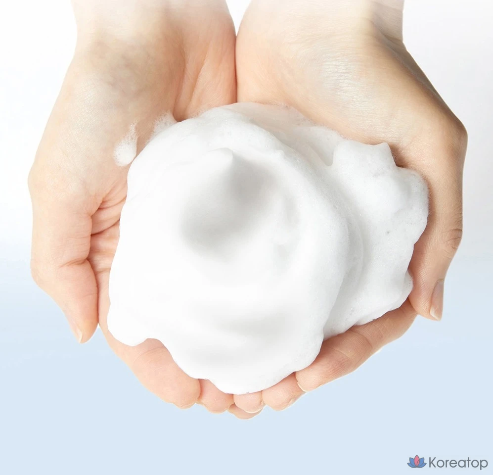 Очищающая пенка LAGOM Cellup Micro Foam Cleanser, 150 мл, 1 шт.
