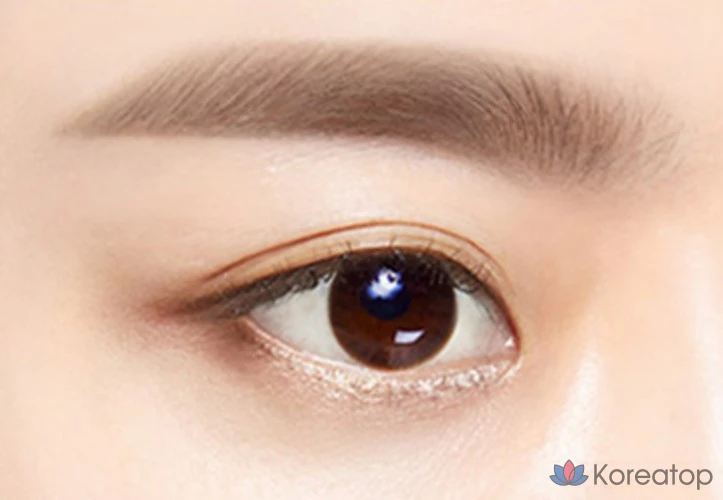 Карандаш для бровей Mqny My Strong Eyebrow Pencil, оттенок Natural Brown, 1.2 г, 1 шт.