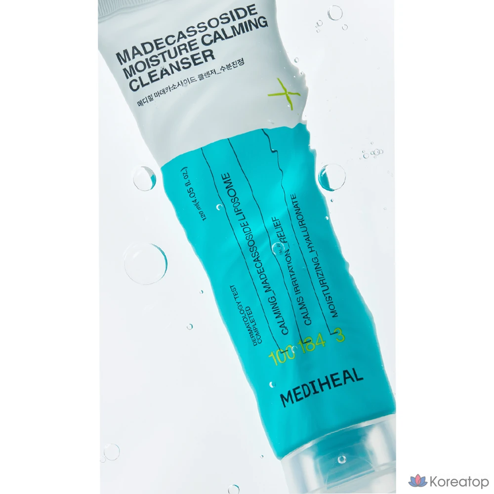 Очищающая пенка MEDIHEAL Madecassoside Moisture Soothing Cleansing Foam, 120 мл, 1 шт.