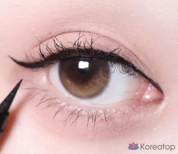 Подводка для глаз Tony Moly The Shocking Vegan Liner Super Fixing, оттенок 01 Black, 1 шт.