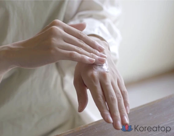 Крем для рук ILLIYOON Ceramide Vegan Hand Cream, 50 мл, 1 шт.