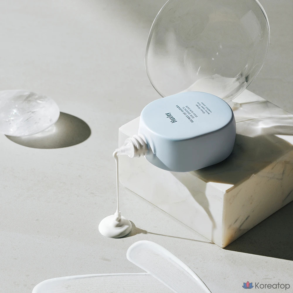Солнцезащитная эссенция Huxley Sun Essence Stay Sun Safe SPF50 PA++++, 50 мл, 1 шт.