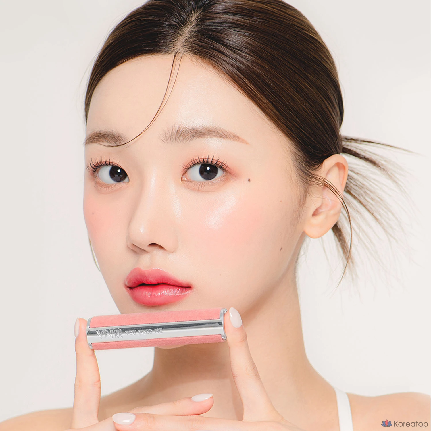Бальзам для губ YNM Candy Gloss Balm, оттенок 05 Rosy Cozy, 1 шт., фото 9