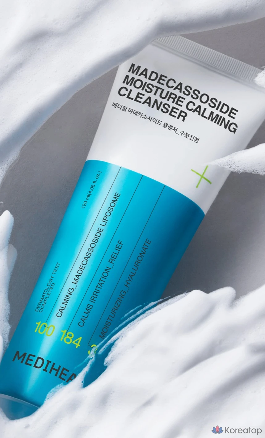 Очищающая пенка MEDIHEAL Madecassoside Moisture Soothing Cleansing Foam, 120 мл, 1 шт.