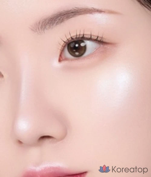 Хайлайтер для лица BANILA CO Silky Glow Highlighter, оттенок WH01 Frozen, 3.6 г, 1 шт.