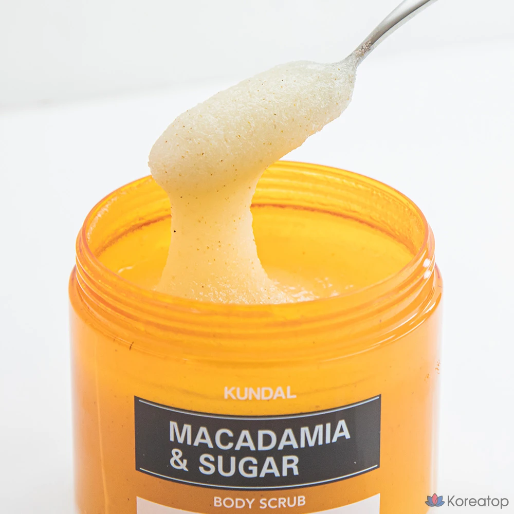 Скраб для тела Kundal Macadamia & Sugar Body Scrub Baby Powder, 550 г, 1 шт.