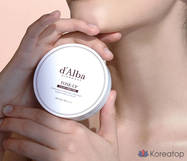 Тональный кушон d'Alba Waterfull Tone Up Sun Cushion SPF50+ PA++++, 15 г, 1 шт.
