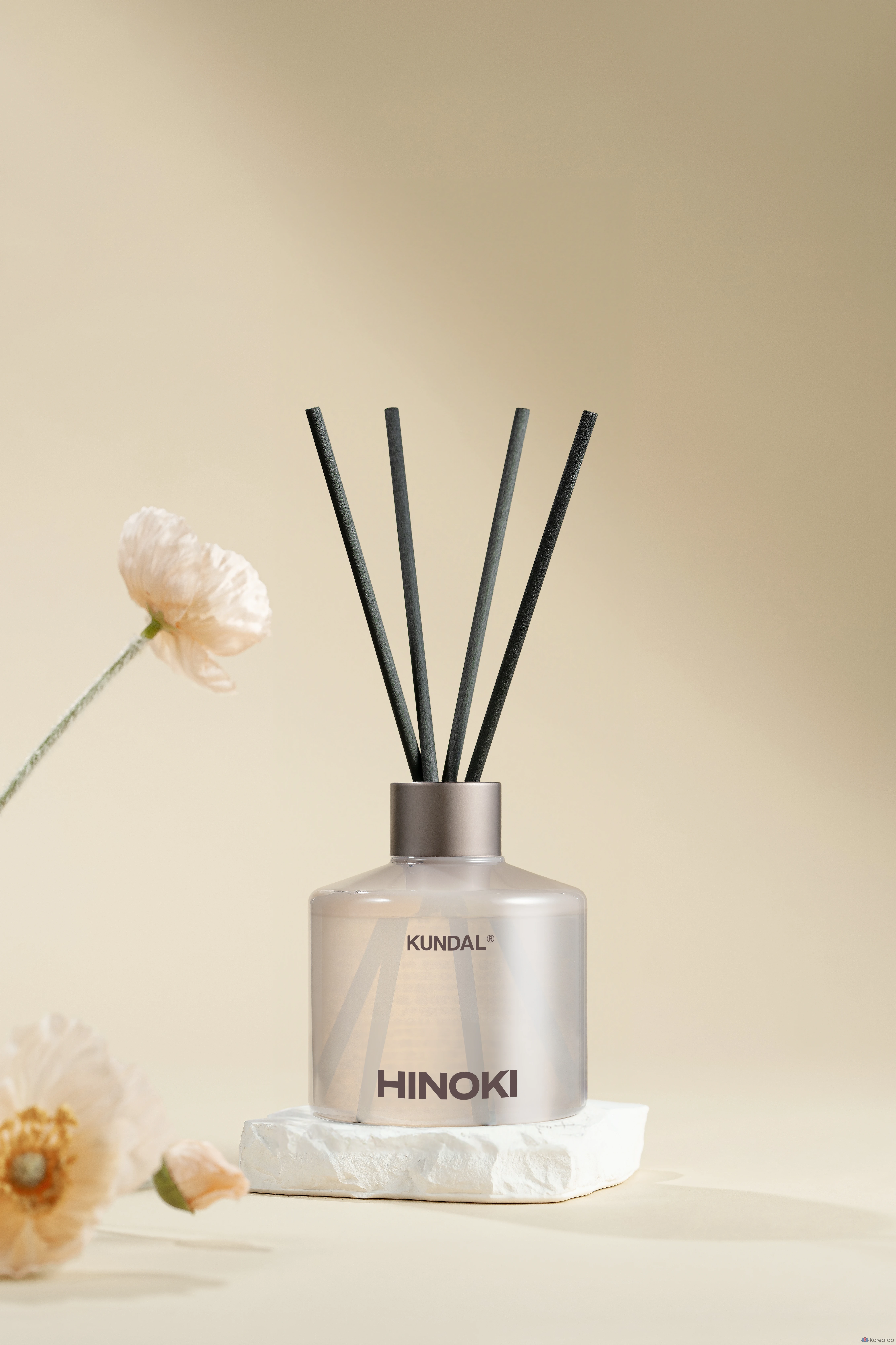 Набор для ухода Kundal Perfume Diffuser + Fiber Stick Set, оттенок Hinoki, 200 мл, 1 шт.