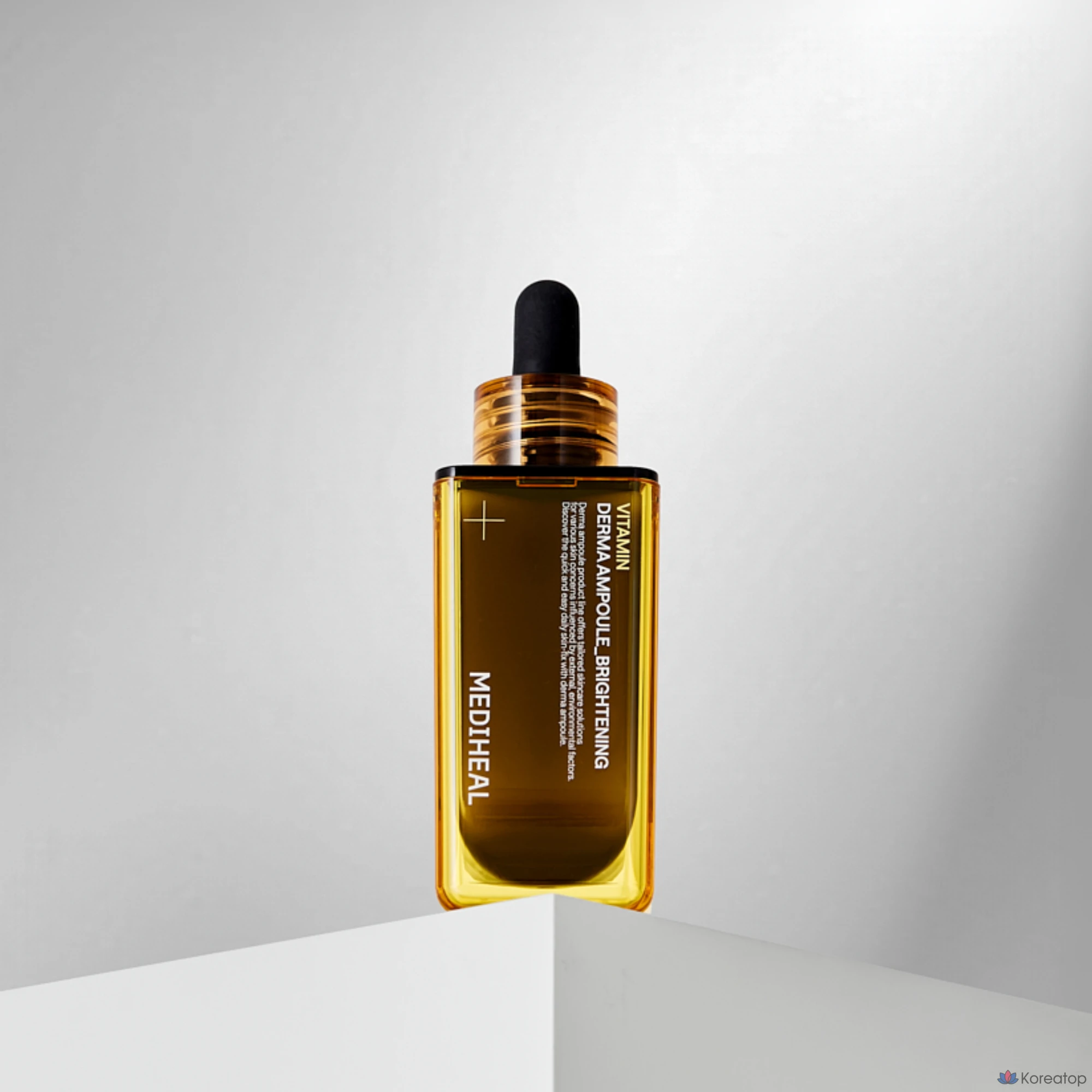 Ампульная сыворотка MEDIHEAL Vitamin Derma Ampoule Spot Whitening, 50 мл, 1 шт.