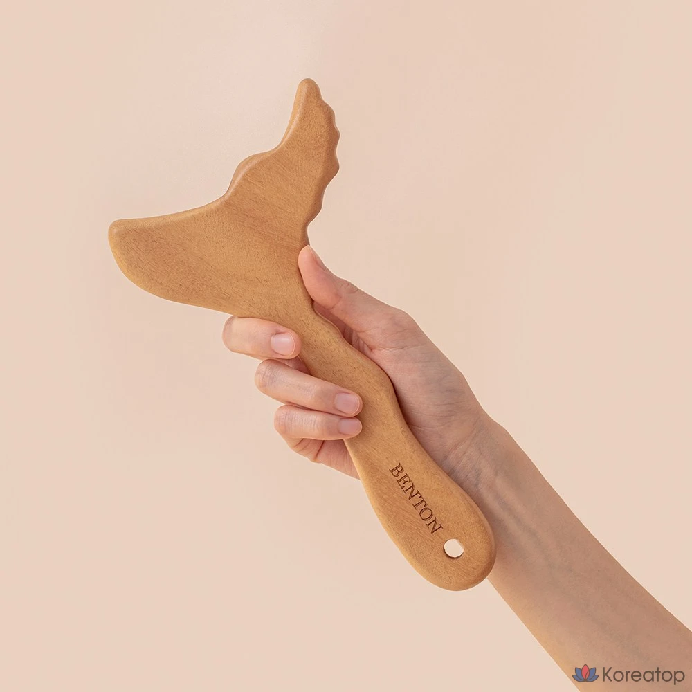 Массажер для тела Benton Body Gua Sha, Wood, 1 шт.