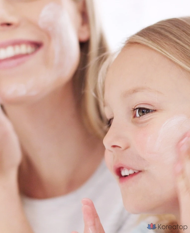 Солнцезащитный стик Pyunkang Yul Kids &amp; Baby Waterproof Protection Sun Stick SPF50+ PA++++, 15 г, 1 шт.