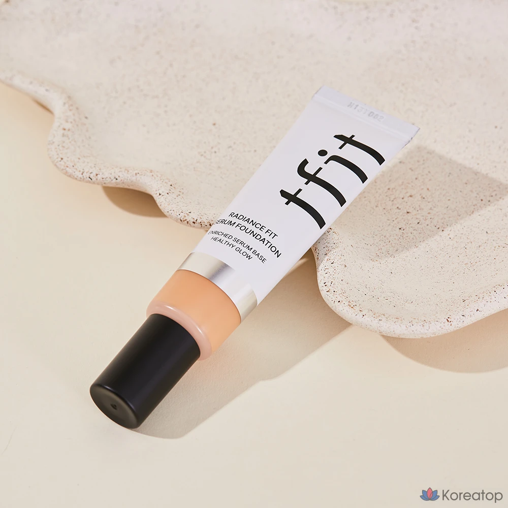 Тональная основа TFIT Radiance Fit Serum Foundation, оттенок N4.5 Camel, 30 г, 1 шт., фото 6