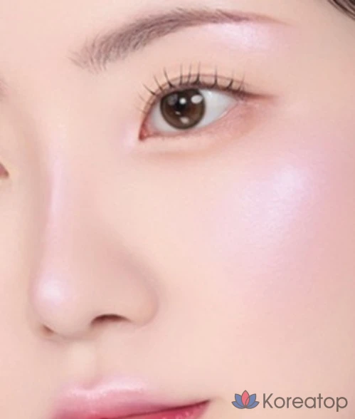 Хайлайтер для лица Banila Co Silky Glow Highlighter, оттенок PP01 Influence, 3.6 г, 1 шт., фото 3