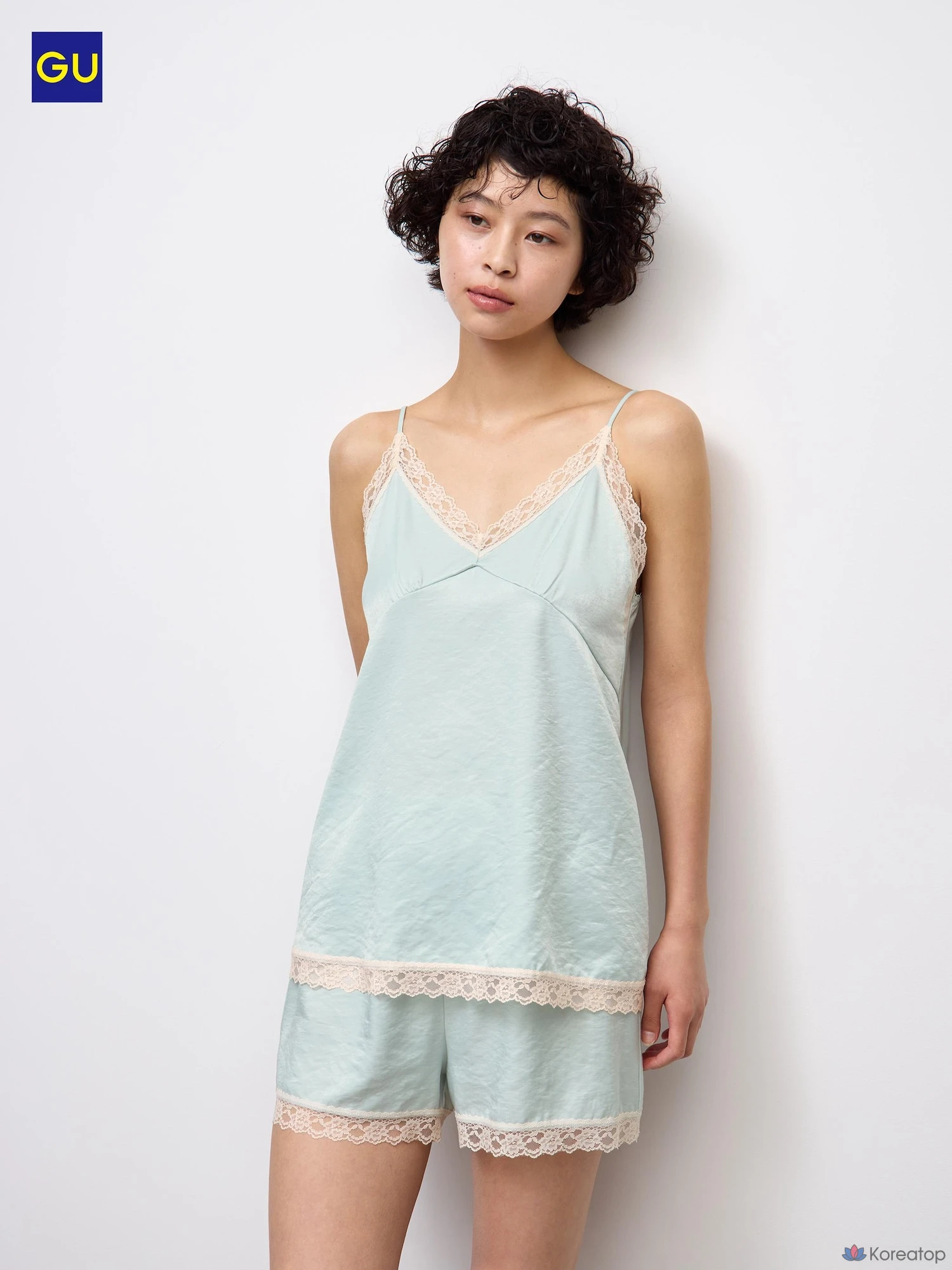 Топ-камисоль Uniqlo Satin Camisole