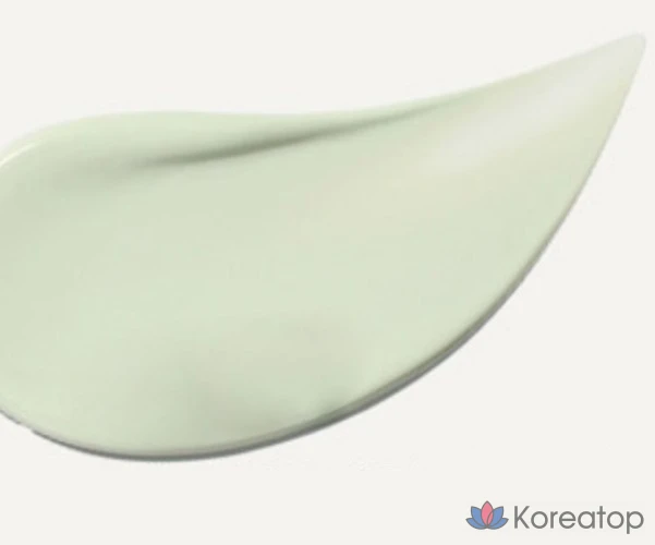 Тональная база Innisfree Light Fitting Makeup Base, оттенок 02 Green, 30 мл, 1 шт.