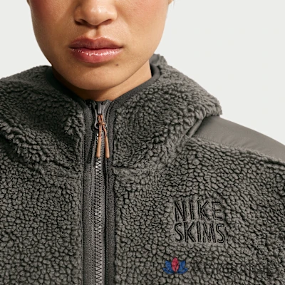 Худи на молнии женское Nike Skims Sherpa Oversized Full-Zip Hooded Jacket, фото 6