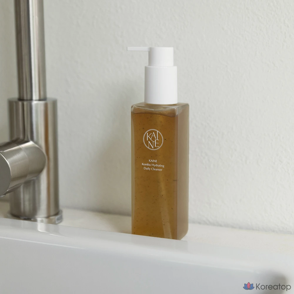 Очищающее средство KAINE Kombu Hydrating Daily Cleanser, 155 г, 1 шт.