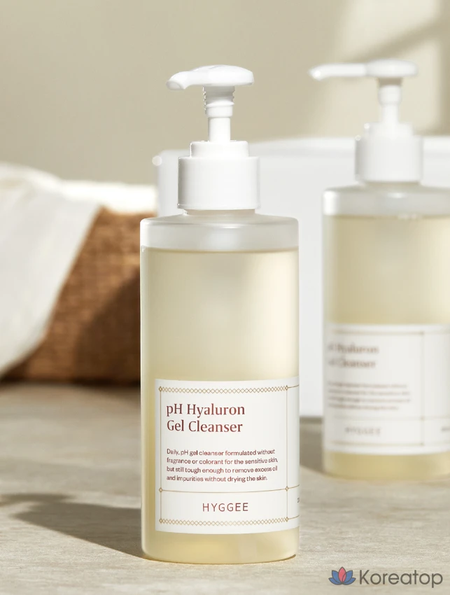 Гель-пенка для умывания HYGGEE Mild Hyaluron Cleanser, 400 мл, 1 шт., фото 4
