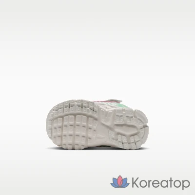 Кроссовки мужские Nike Zoom Vomero 5 SE SP, фото 2