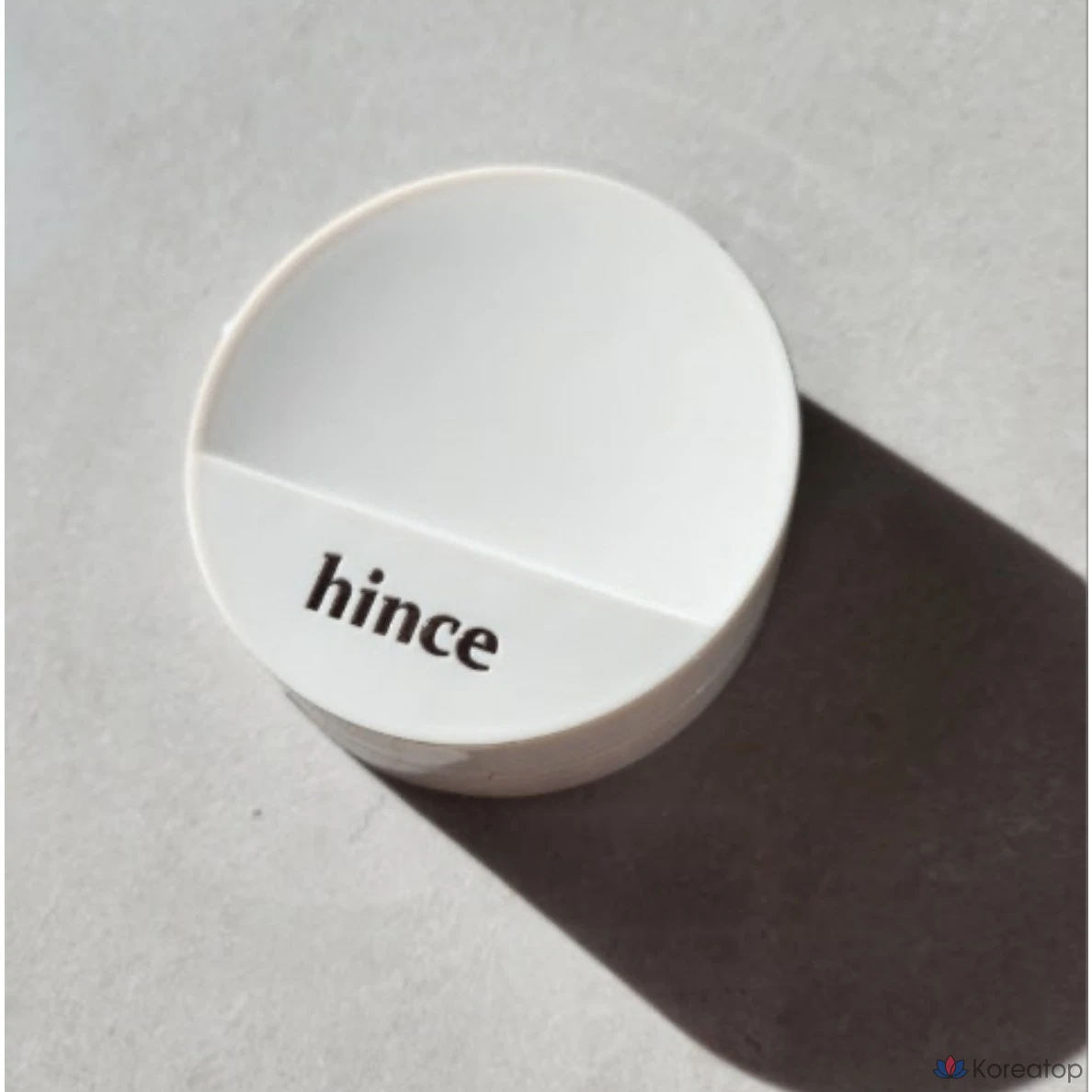 Кушон Hince Second Skin Glow Cushion (Refill included) Semi Glow, оттенок 17 Porcelain, 1 шт.