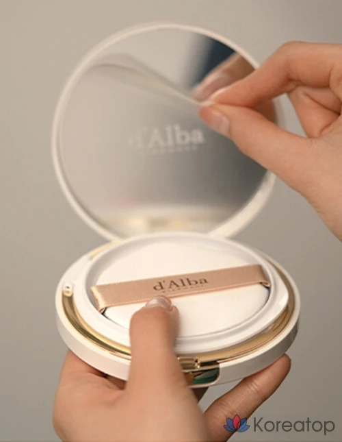 Набор для ухода d'Alba Waterfull Fresh Sun Cushion + Refill Set SPF50+ PA++++, 25 г, 2 шт.