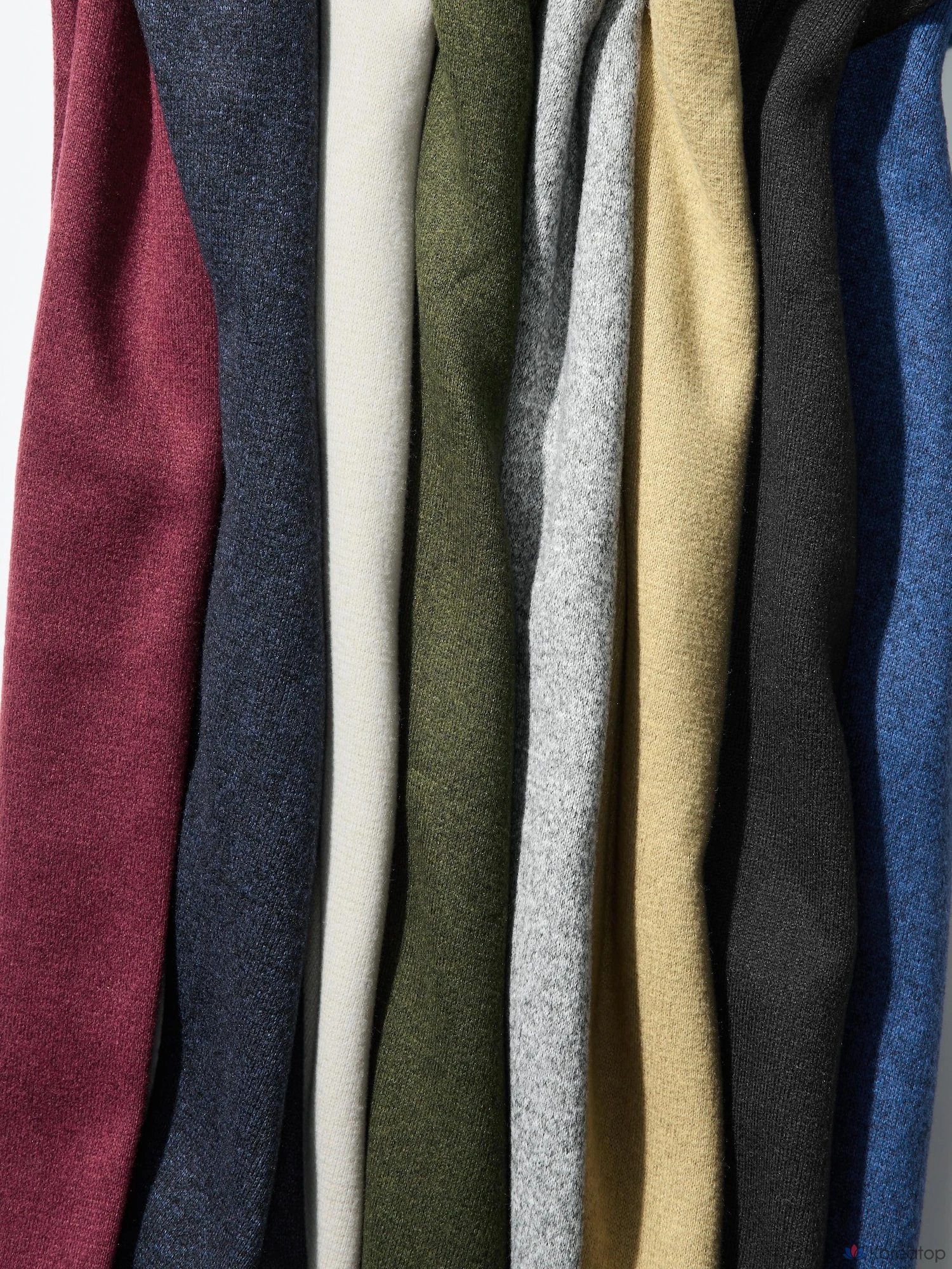 Футболка Uniqlo Soft Knit Fleece Crew Neck T