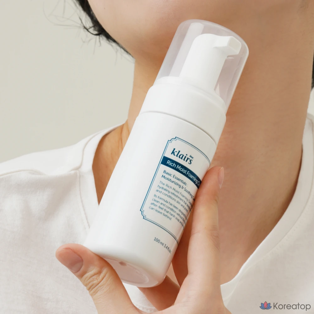 Пенка для умывания Dear, Klairs Rich Moist Foaming Cleanser, 100 мл, 1 шт.