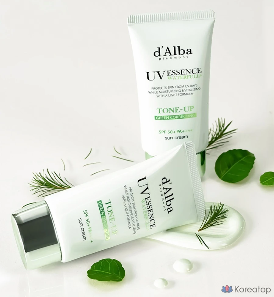 Солнцезащитный крем d'Alba Clean Tea Tree Liposome Tone-Up Sun Cream Green SPF50+ PA++++, 2 шт. + Серум-клинзер, 3 шт.