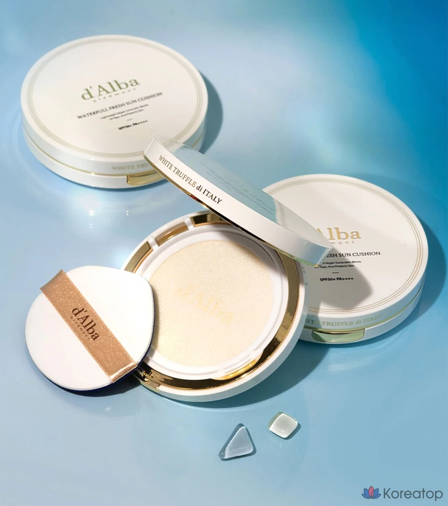 Набор для ухода d'Alba Waterfull Fresh Sun Cushion + Refill Set SPF50+ PA++++, 25 г, 2 шт.