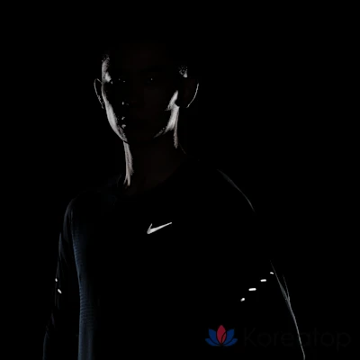 Лонгслив мужской Nike Stride Dri-FIT ADV Long-Sleeve Running Top