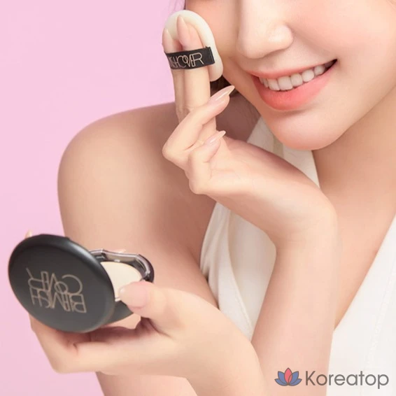 Кушон HANSKIN Blemish Cover Blur Pact, оттенок Light, 9 г, 1 шт.