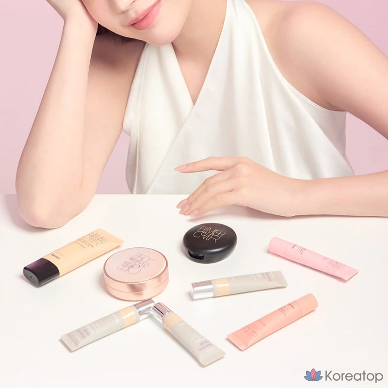 Кушон HANSKIN Blemish Cover Blur Pact, оттенок Light, 9 г, 1 шт.