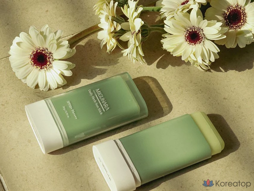 Солнцезащитный стик Miguhara Daily Herb Sun Stick SPF50+ PA++++, 20 г, 1 шт.