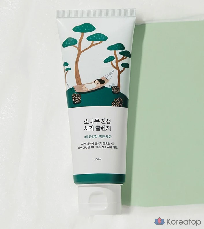 Очищающее средство Round Lab Pine Calming Cica Cleanser, 150 мл, 1 шт.