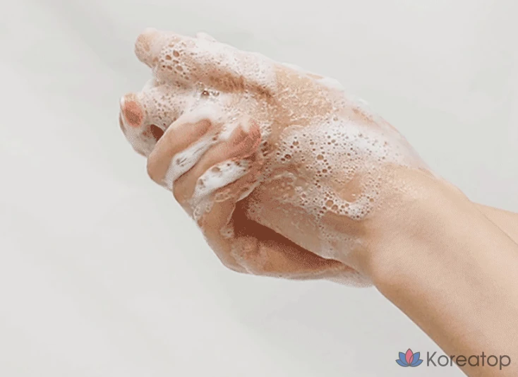 Очищающая пенка Prreti Mild Acid Hyaluronic Cleansing Foam, 150 г, 1 шт.