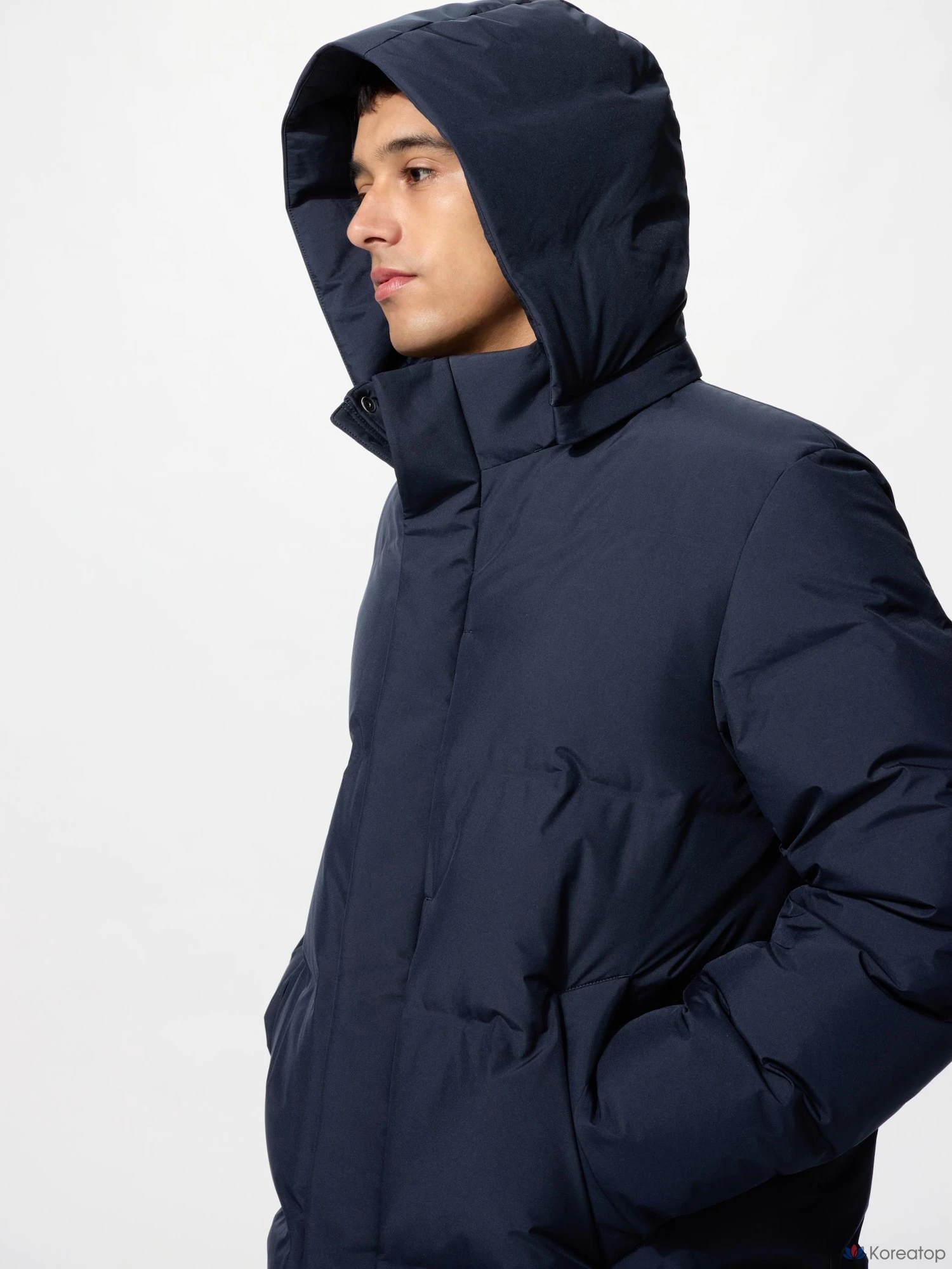 Пуховик Uniqlo Seamless Down Coat