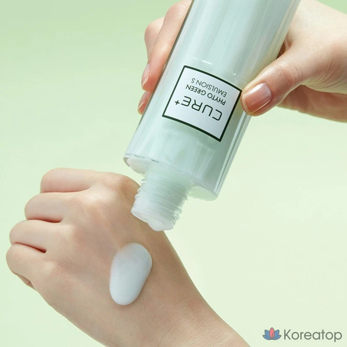 Эмульсия KIM JEONG MOON Aloe Lathance Roe Cure Phyto Green Emulsion S, 130 мл, 1 шт.