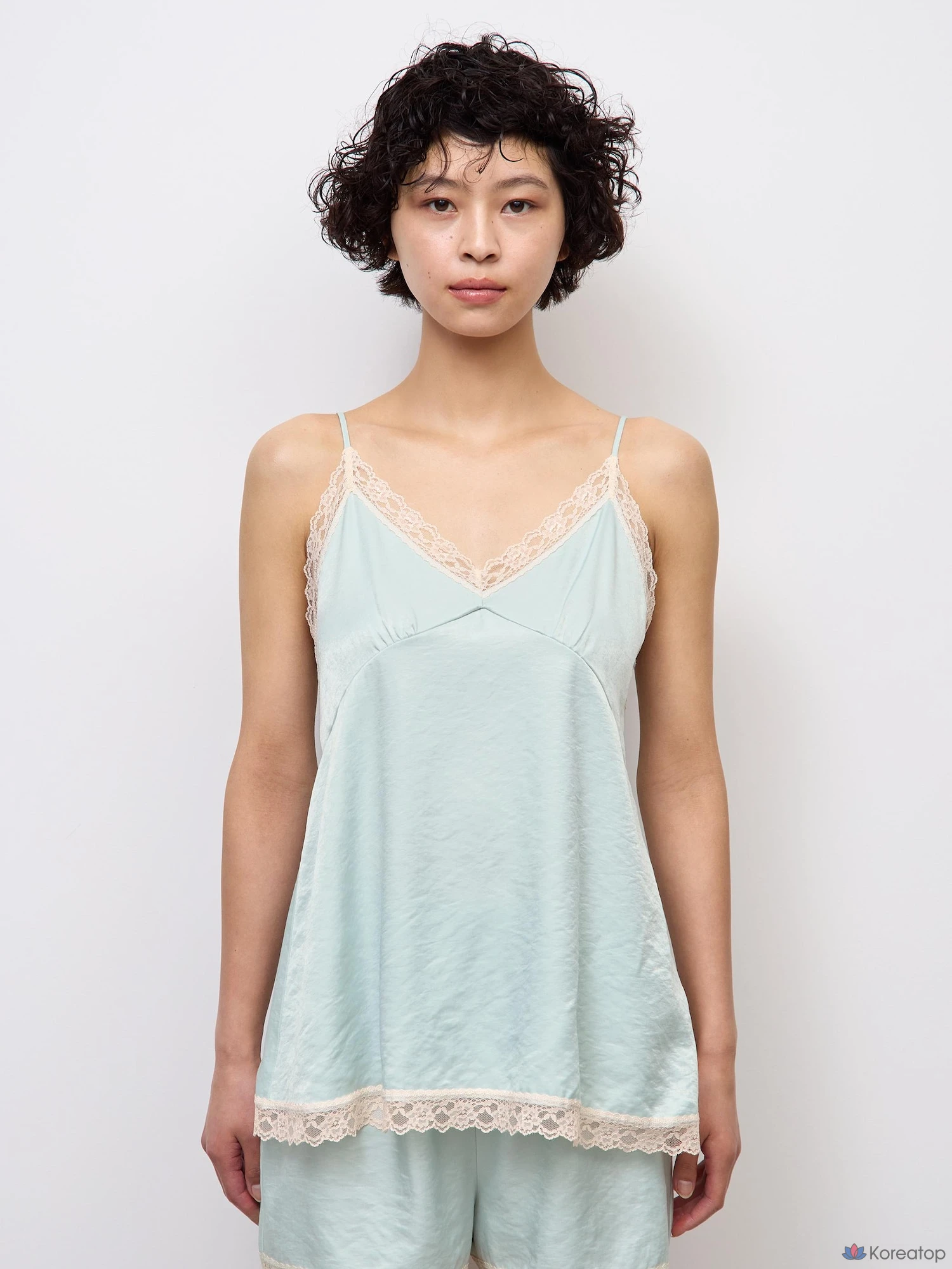 Топ-камисоль Uniqlo Satin Camisole