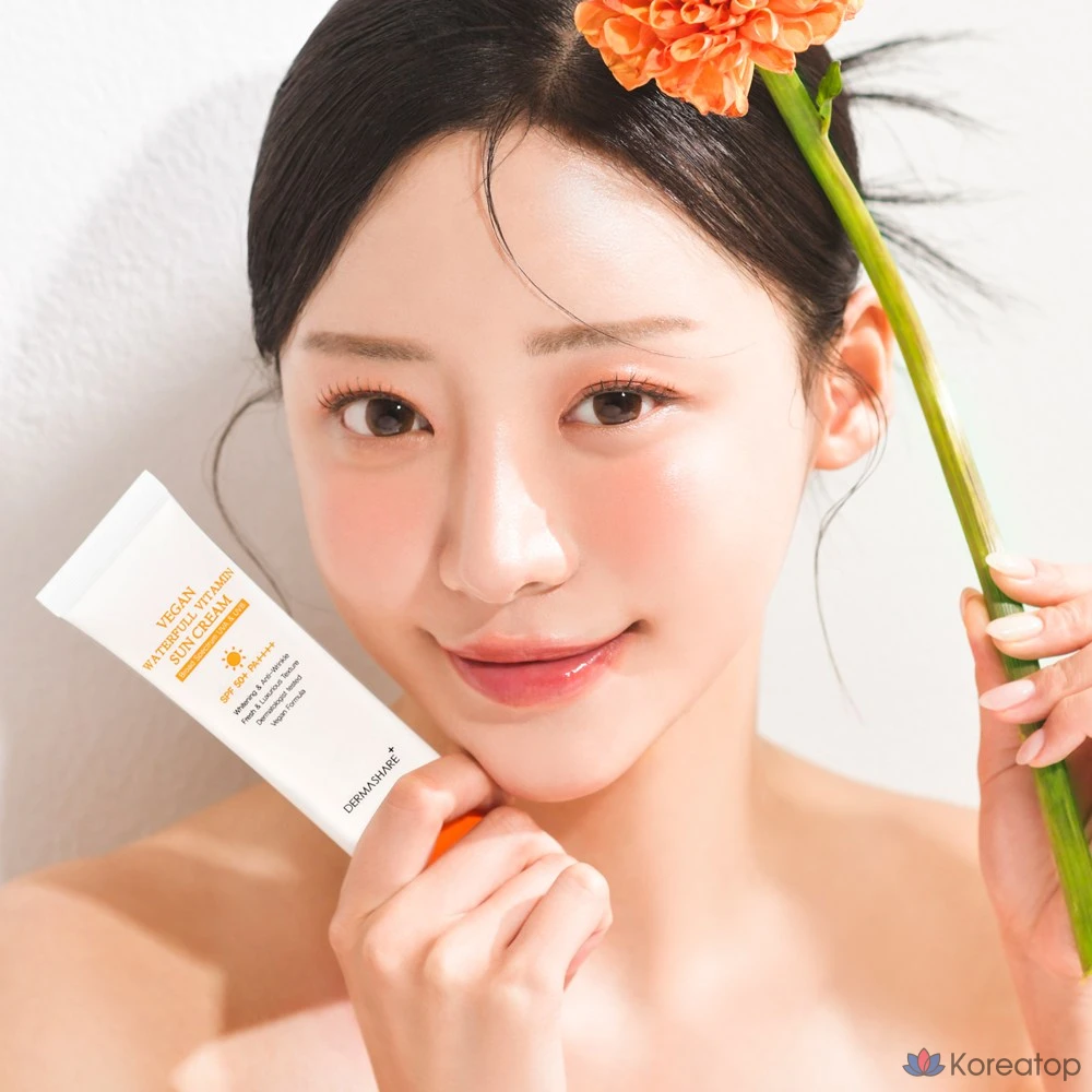 Солнцезащитный крем Dermashare Waterful Vitamin Sun Cream SPF50+ PA++++, 50 г, 1 шт.
